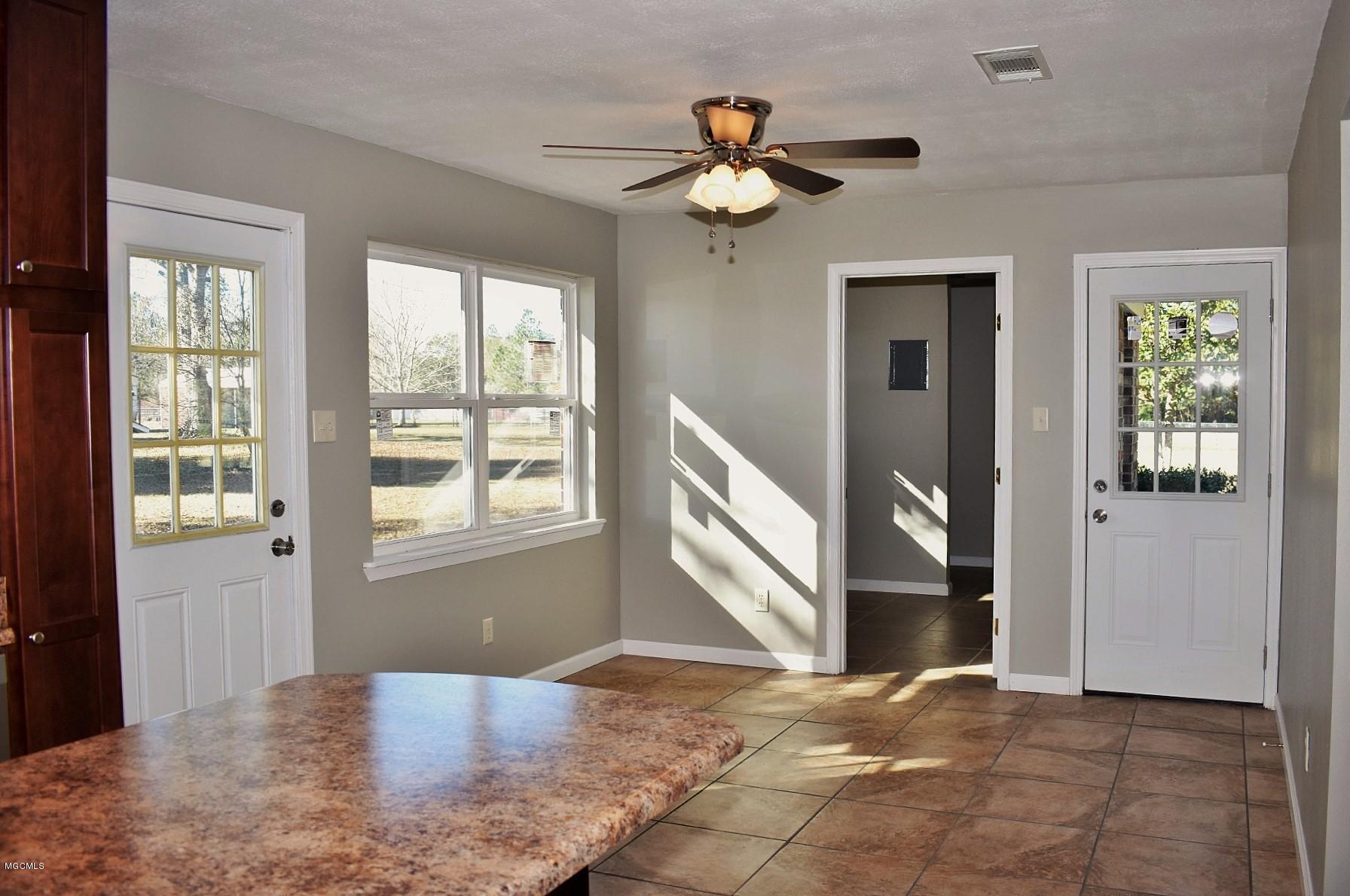 1279 Stonecypher Road Lucedale, MS 39452 - Photo 11 of 24 Dining