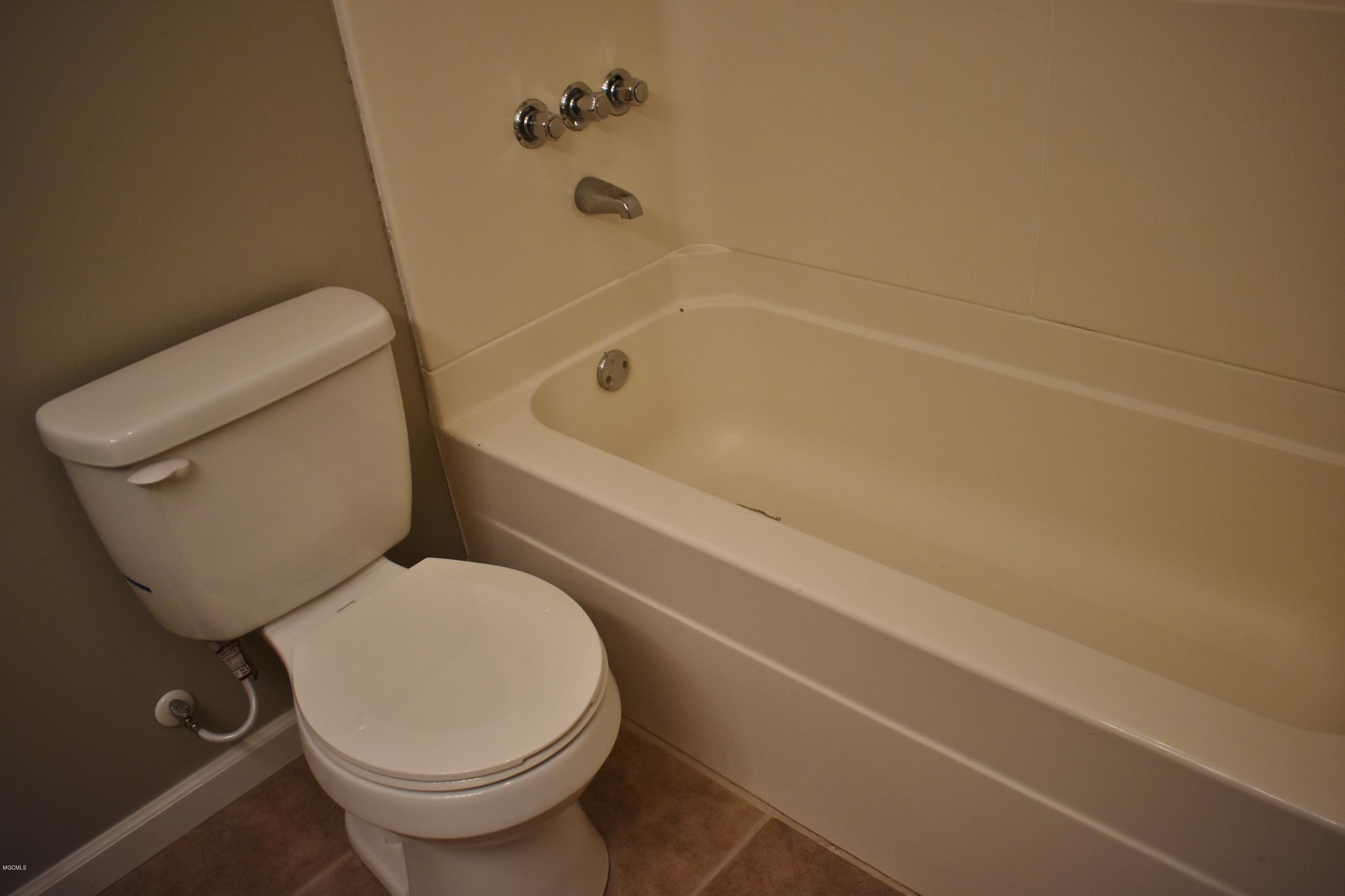 1279 Stonecypher Road Lucedale, MS 39452 - Photo 19 of 24 Full Bath