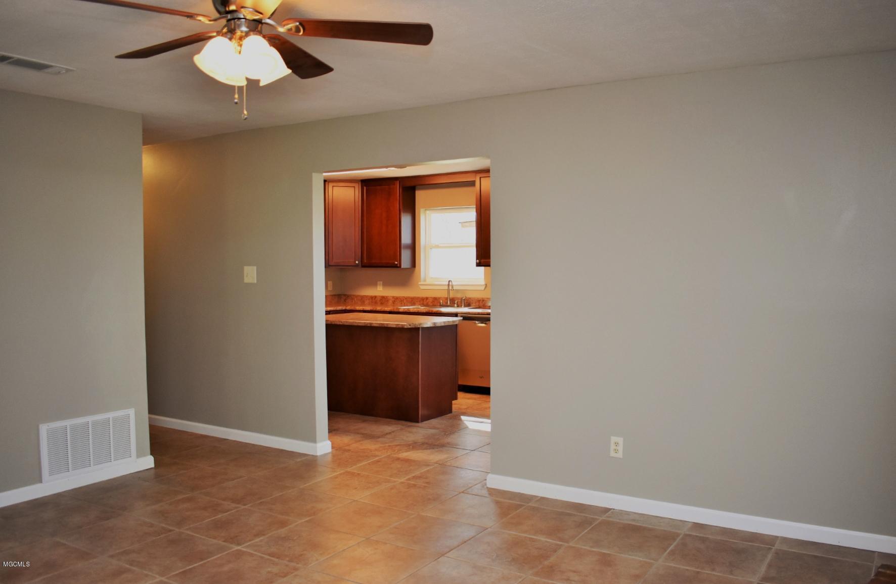 1279 Stonecypher Road Lucedale, MS 39452 - Photo 5 of 24 living