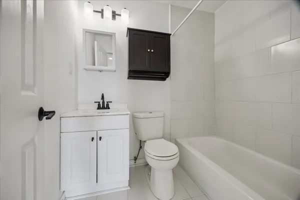 $1,295 | 2610 Cochran Street, Unit B, Houston, TX 77009