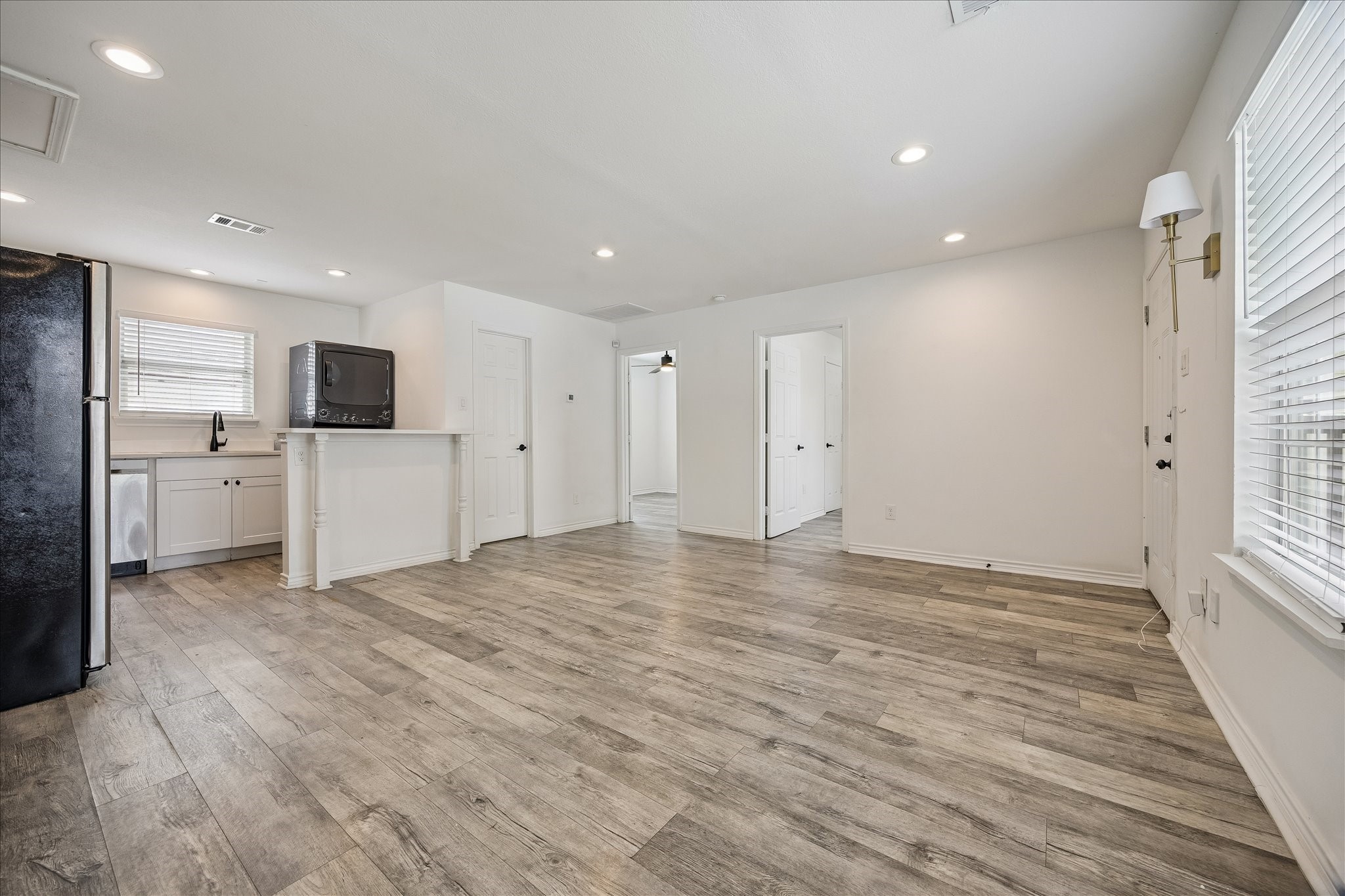 2610 Cochran Street, Unit B Houston, TX 77009 - Photo 7 of 15