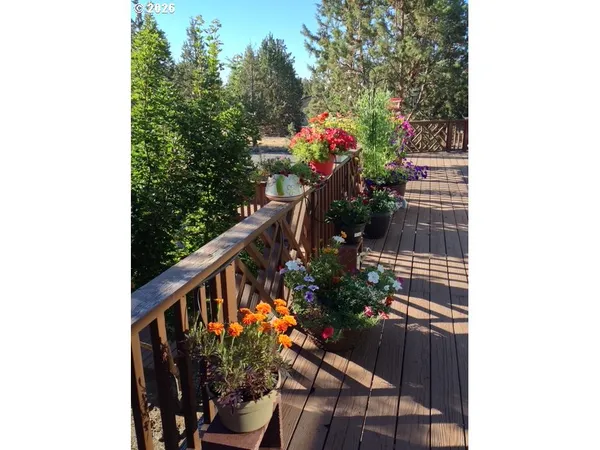 $899,000 | 64810 McGrath Road, Bend, OR 97701