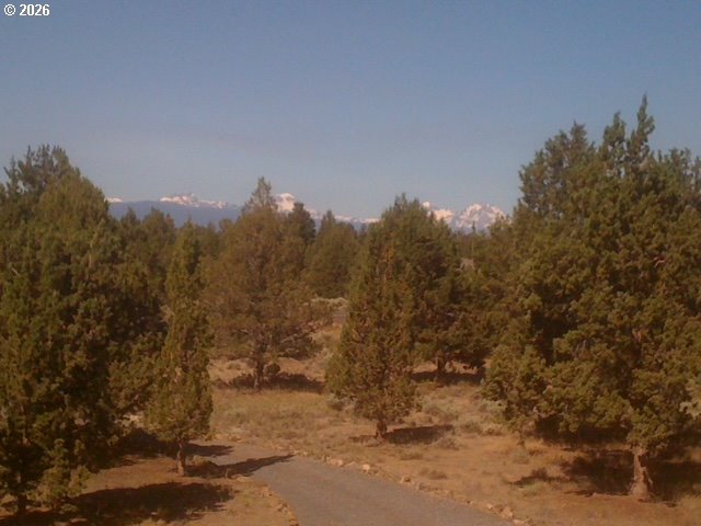 64810 McGrath Road Bend, OR 97701 - Photo 18 of 26