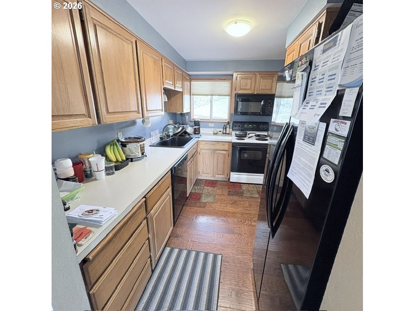 64810 McGrath Road Bend, OR 97701 - Photo 5 of 26