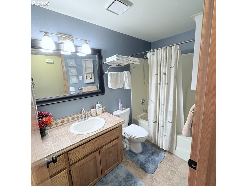 64810 McGrath Road Bend, OR 97701 - Photo 6 of 26