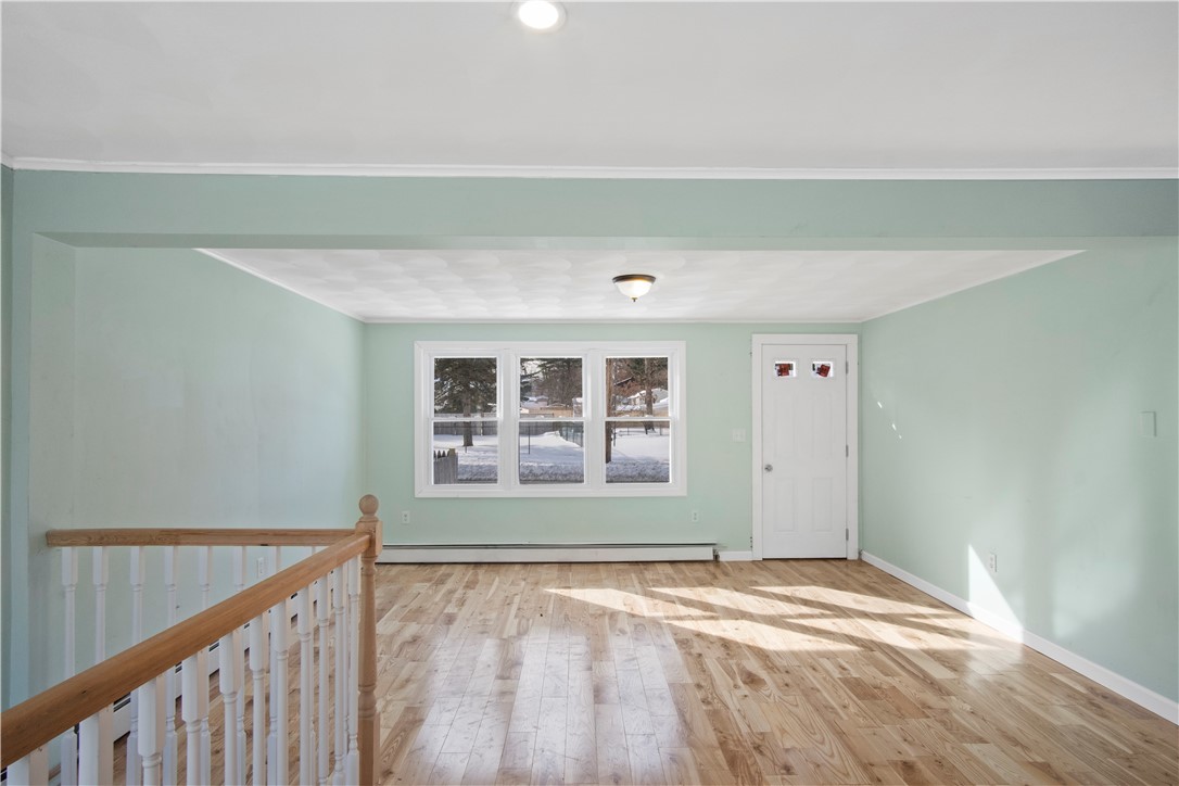 272 Arnold Road Coventry, RI 02816 - Photo 6 of 19