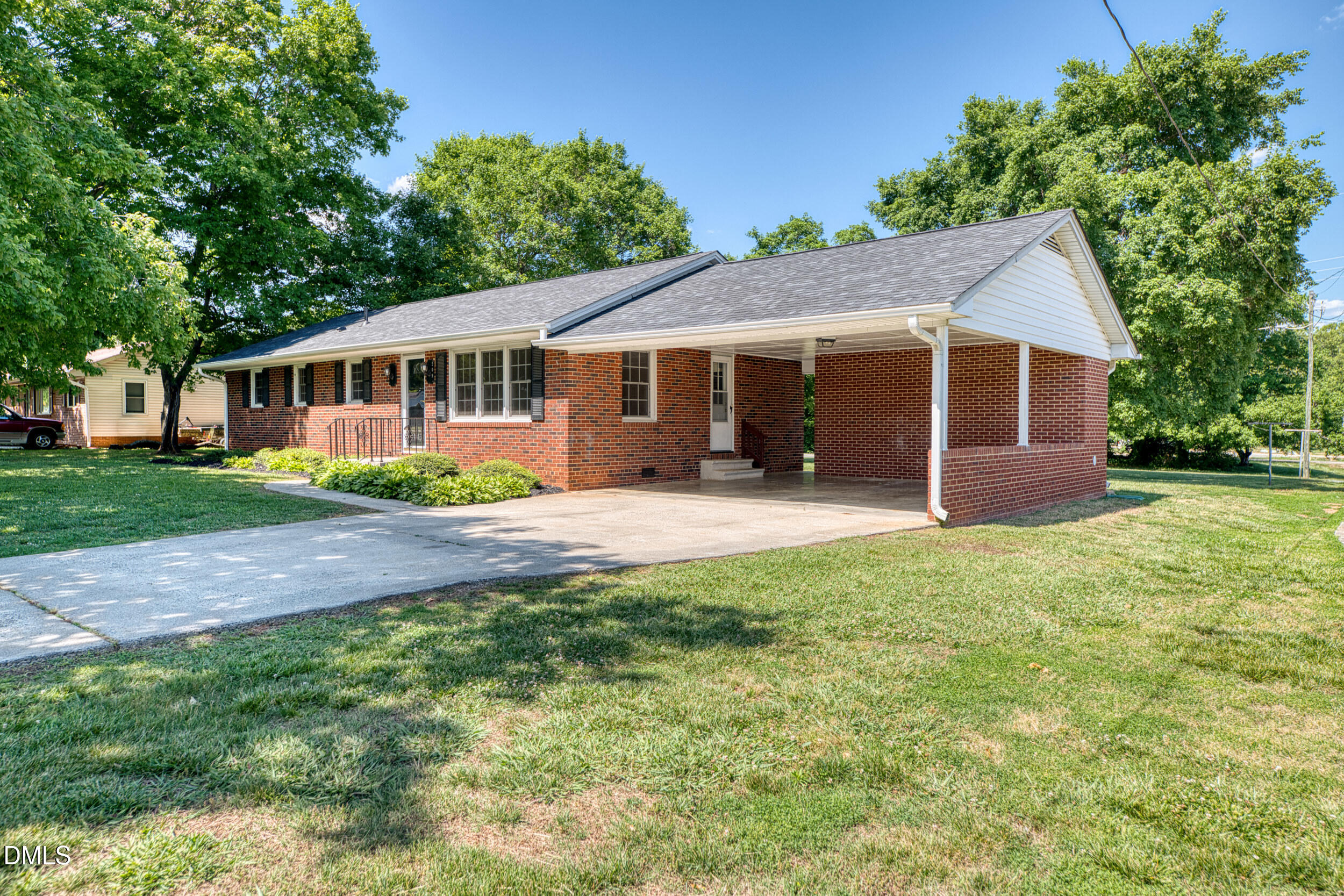 209 North Wilkins Road Haw River, NC 27258 - Photo 3 of 28 3 -209 n wilkins rd, exterior
