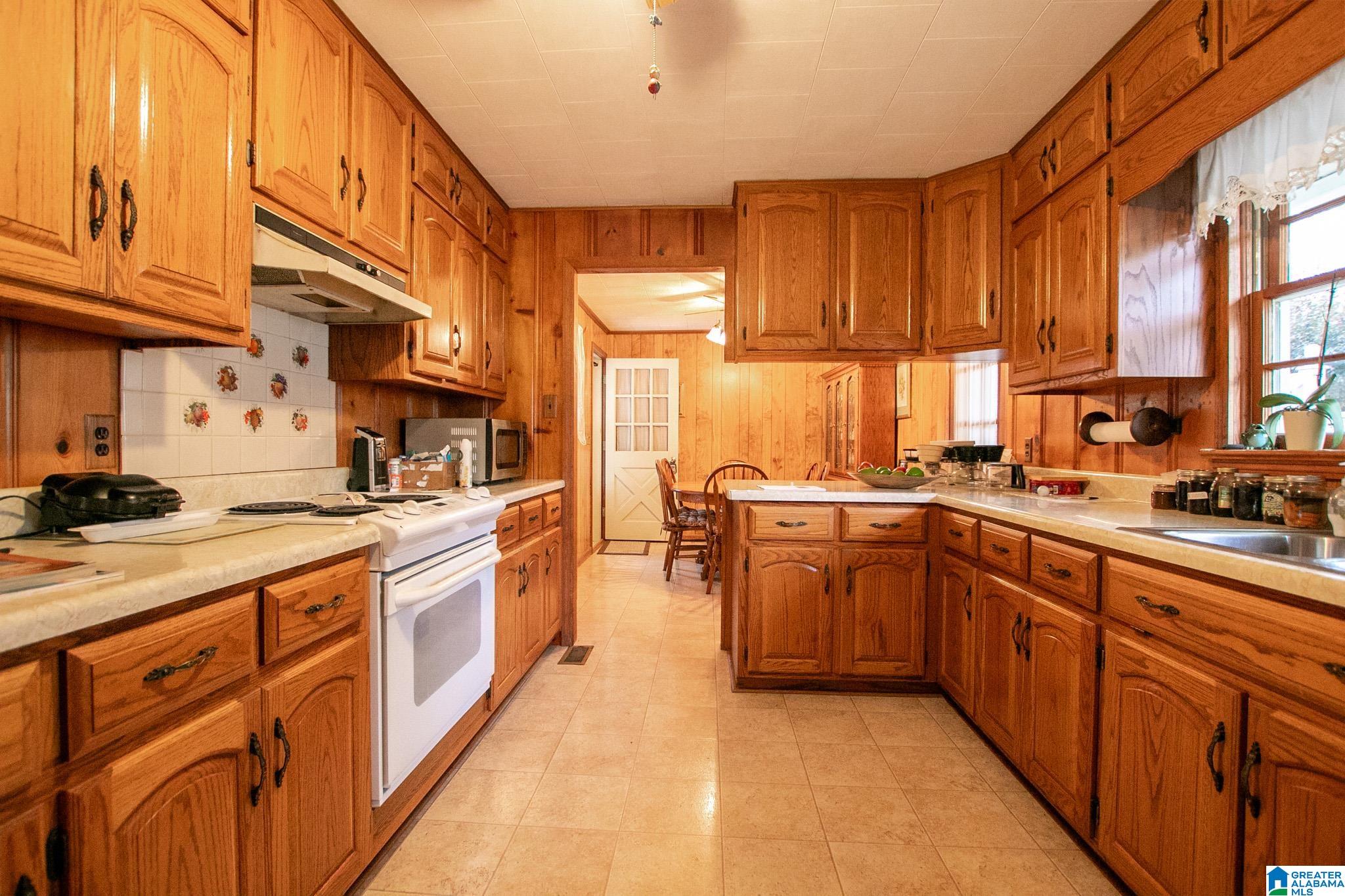 1042 Hoyt Hill Road Ashville, AL 35953 - Photo 8 of 45