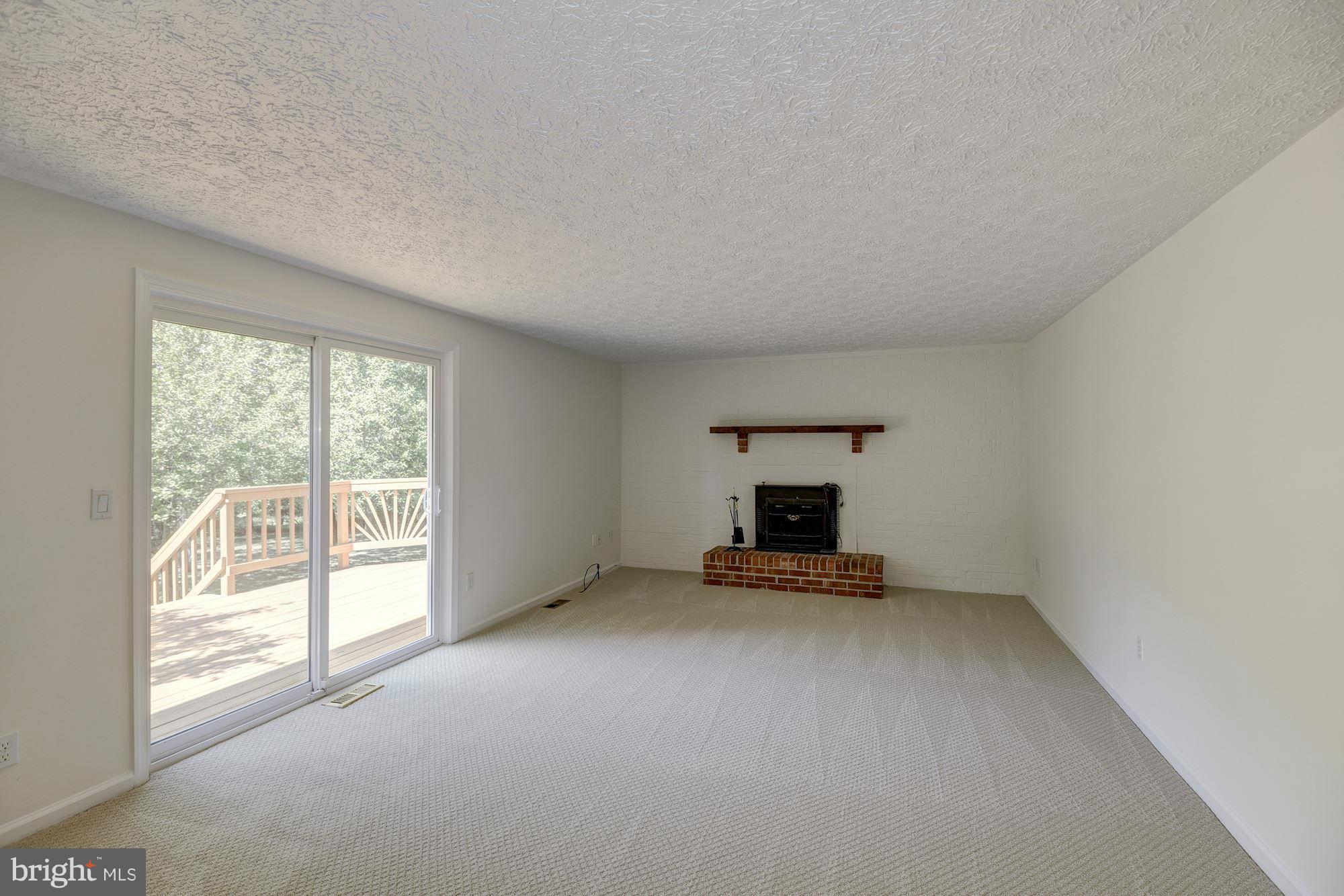 2216 Stirrup Iron Lane Reston, VA 20191 - Photo 12 of 29 Family Room