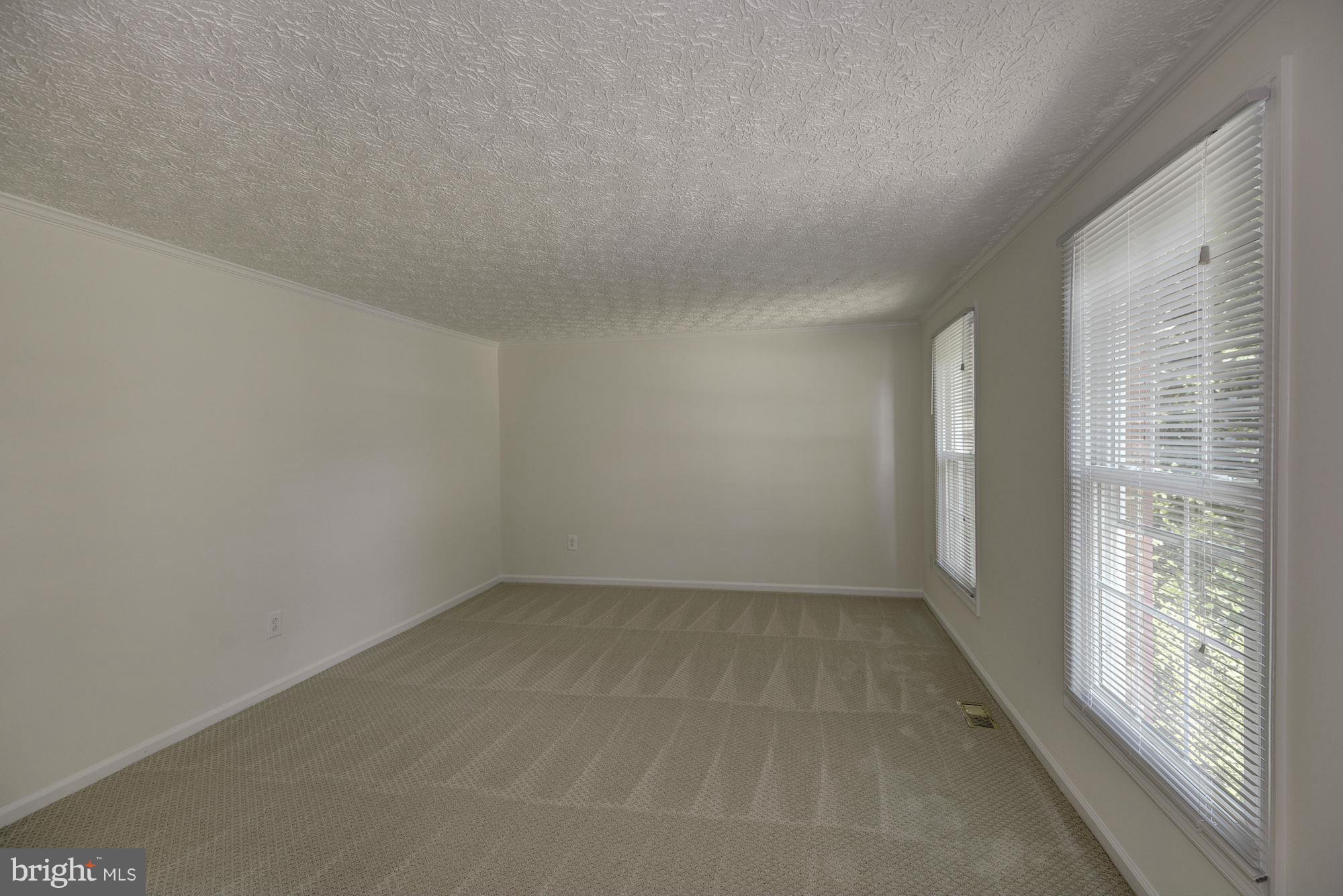 2216 Stirrup Iron Lane Reston, VA 20191 - Photo 6 of 29 Living Room