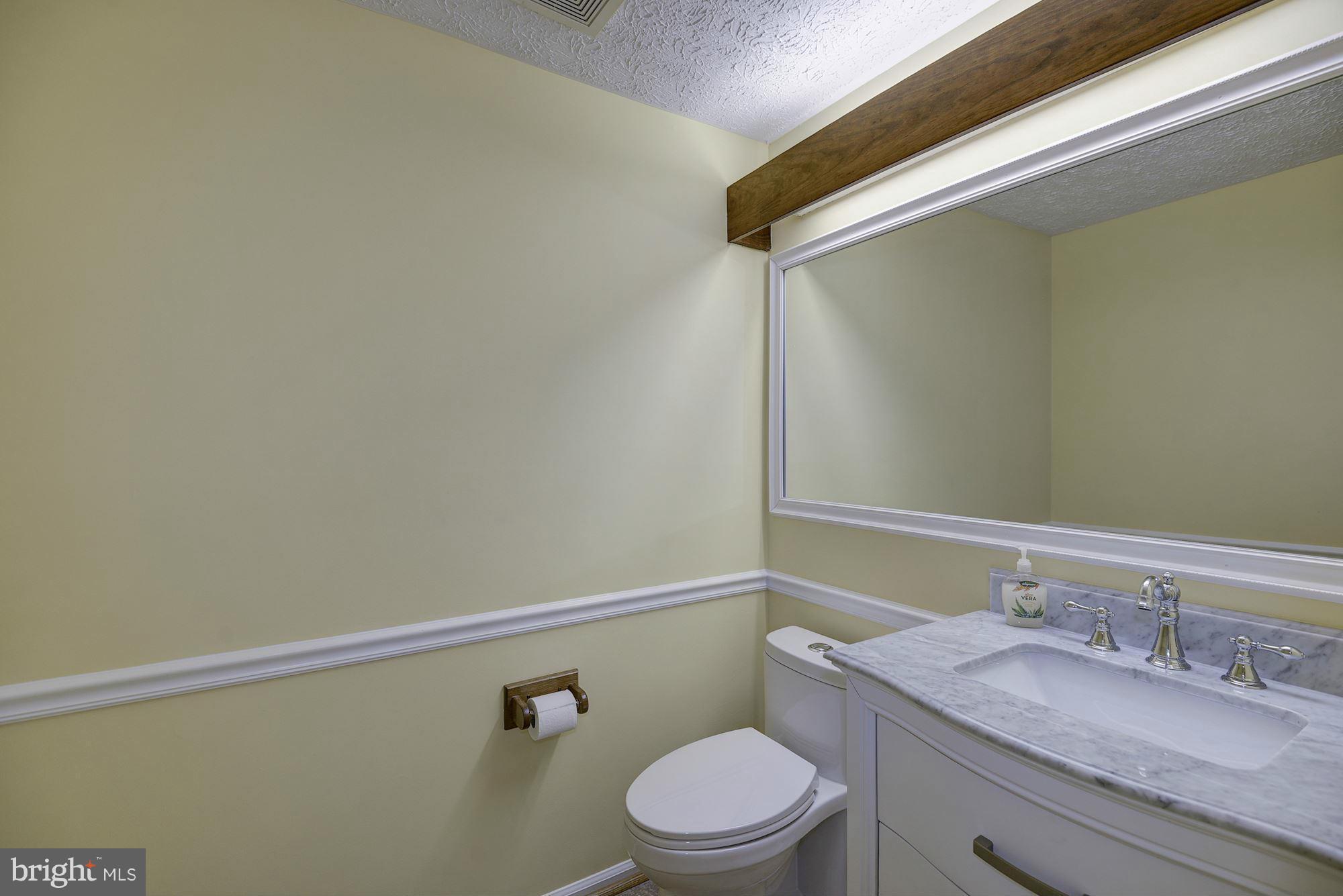 2216 Stirrup Iron Lane Reston, VA 20191 - Photo 8 of 29 Powder Room