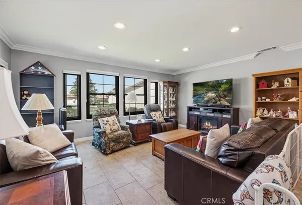$335,000 | 1071 Claire, Hemet, CA 92545