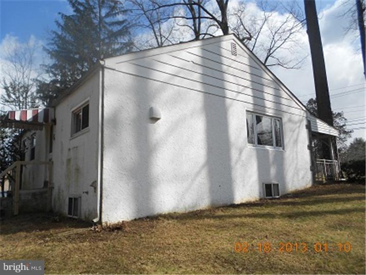 801 West King Road Malvern, PA 19355 - Photo 4 of 16 Exterior Side