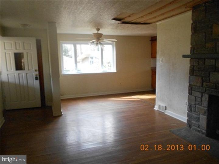 801 West King Road Malvern, PA 19355 - Photo 6 of 16 Dining Room