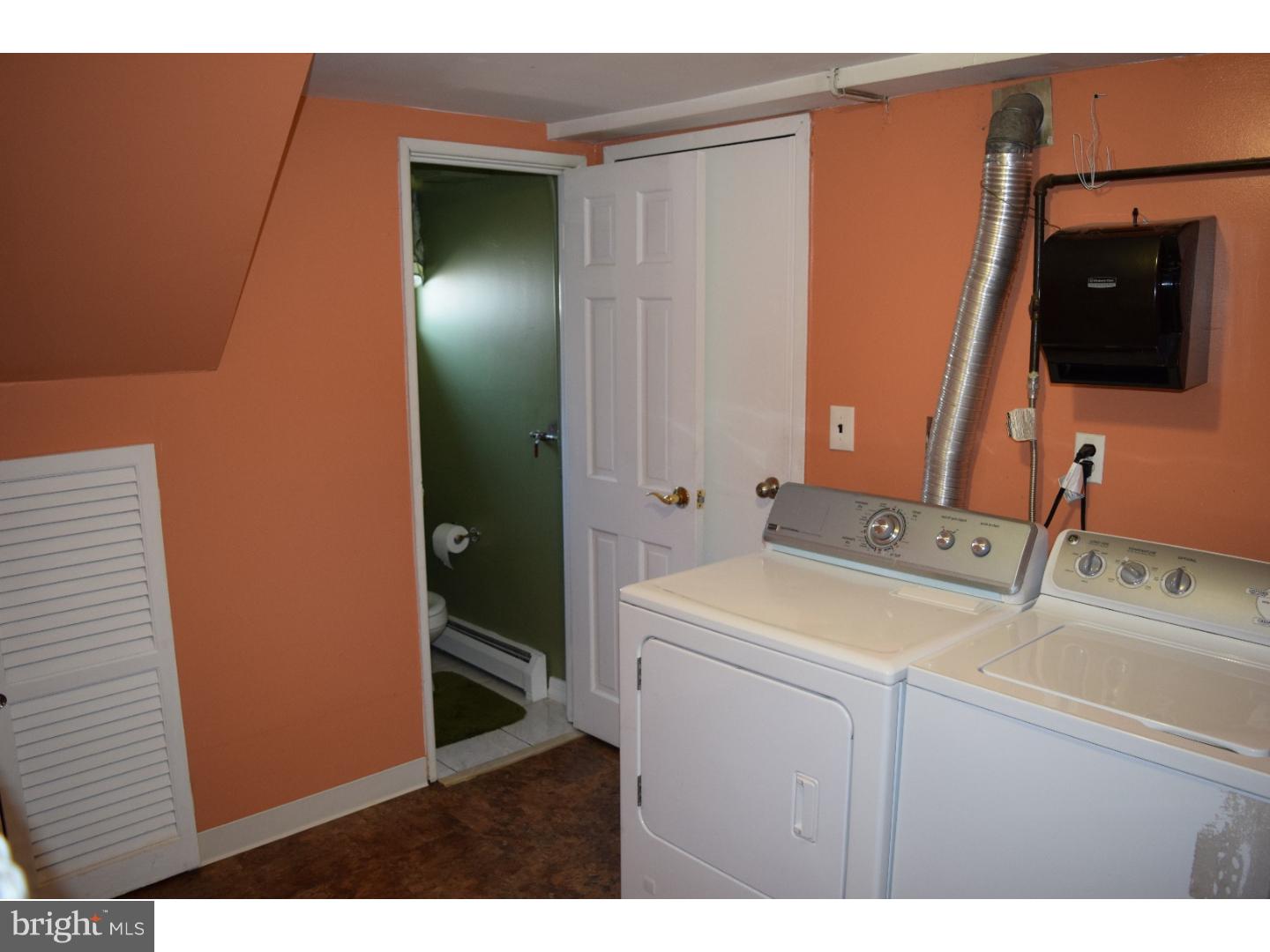 10814 Rayland Road Philadelphia, PA 19154 - Photo 12 of 22 Laundry Room