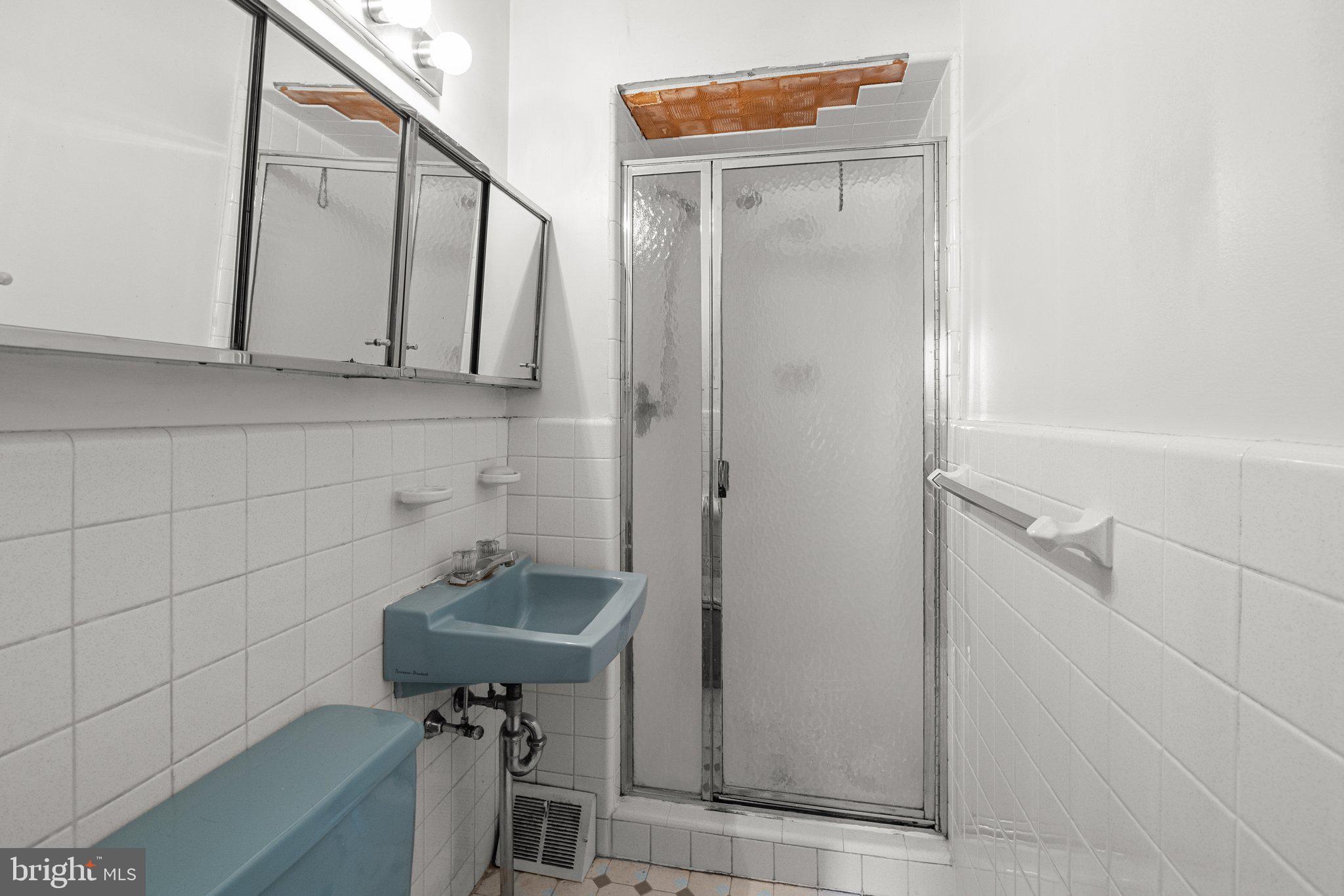 13071 Stevens Road Philadelphia, PA 19116 - Photo 22 of 33