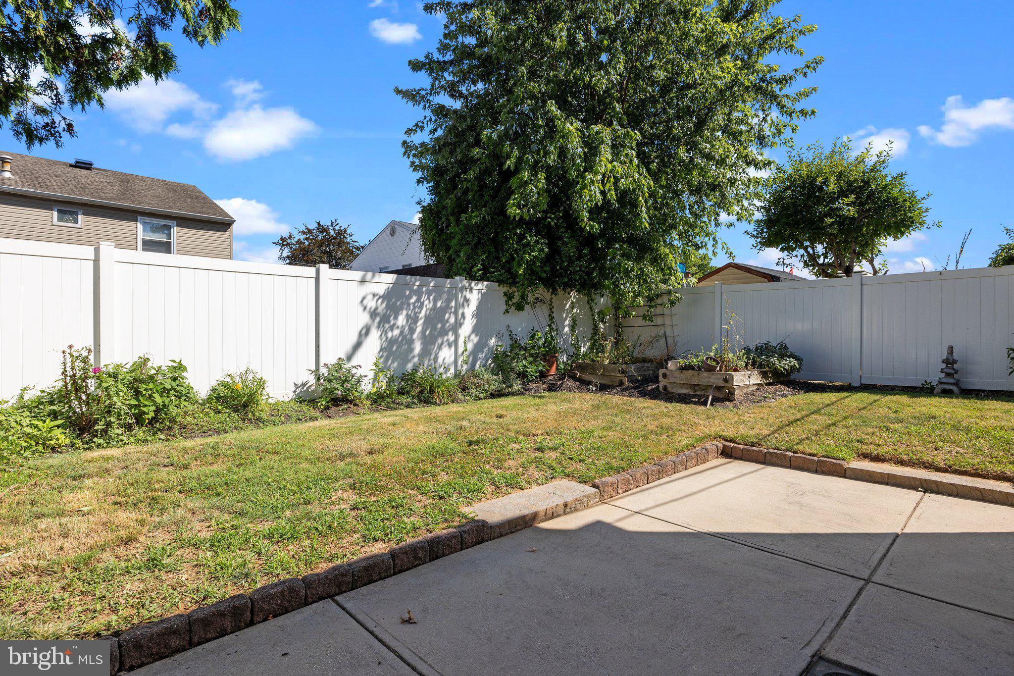 13071 Stevens Road Philadelphia, PA 19116 - Photo 30 of 33