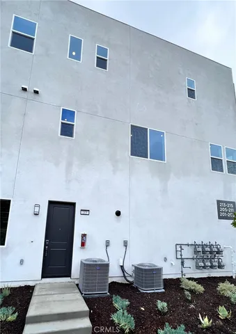 a bathroom with a toilet