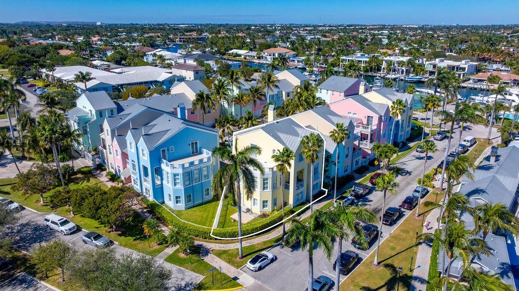 2825 Marina Circle, Unit 2825 Lighthouse Point, FL 33064 - Photo 3 of 48 an aerial view of multiple house