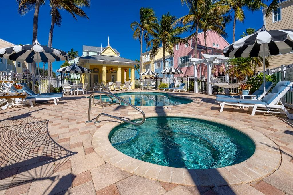 2825 Marina Circle, Unit 2825 Lighthouse Point, FL 33064 - Photo 44 of 48 a swimming pool with outdoor seating yard and barbeque oven