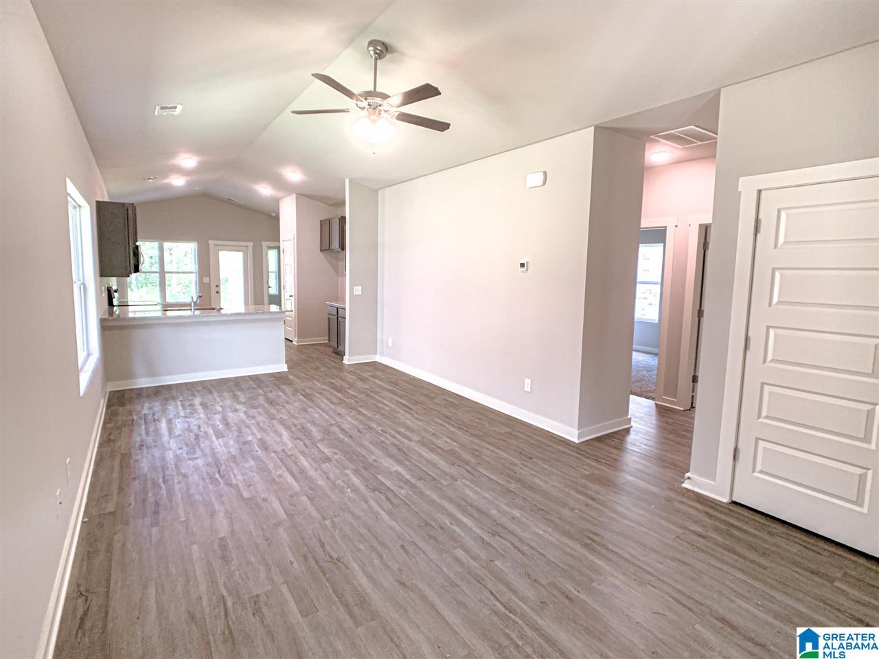 5460 Park Side Road Birmingham, AL 35244 - Photo 6 of 27
