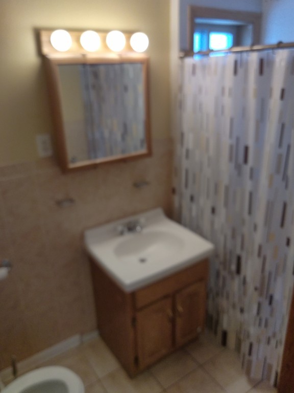 10 Johnston Road Boston, MA 02124 - Photo 8 of 24 Gallery Image 8