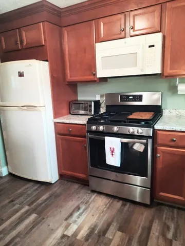 $2,150 | 52 Liberty Street, Unit C2, Plymouth, MA 02360