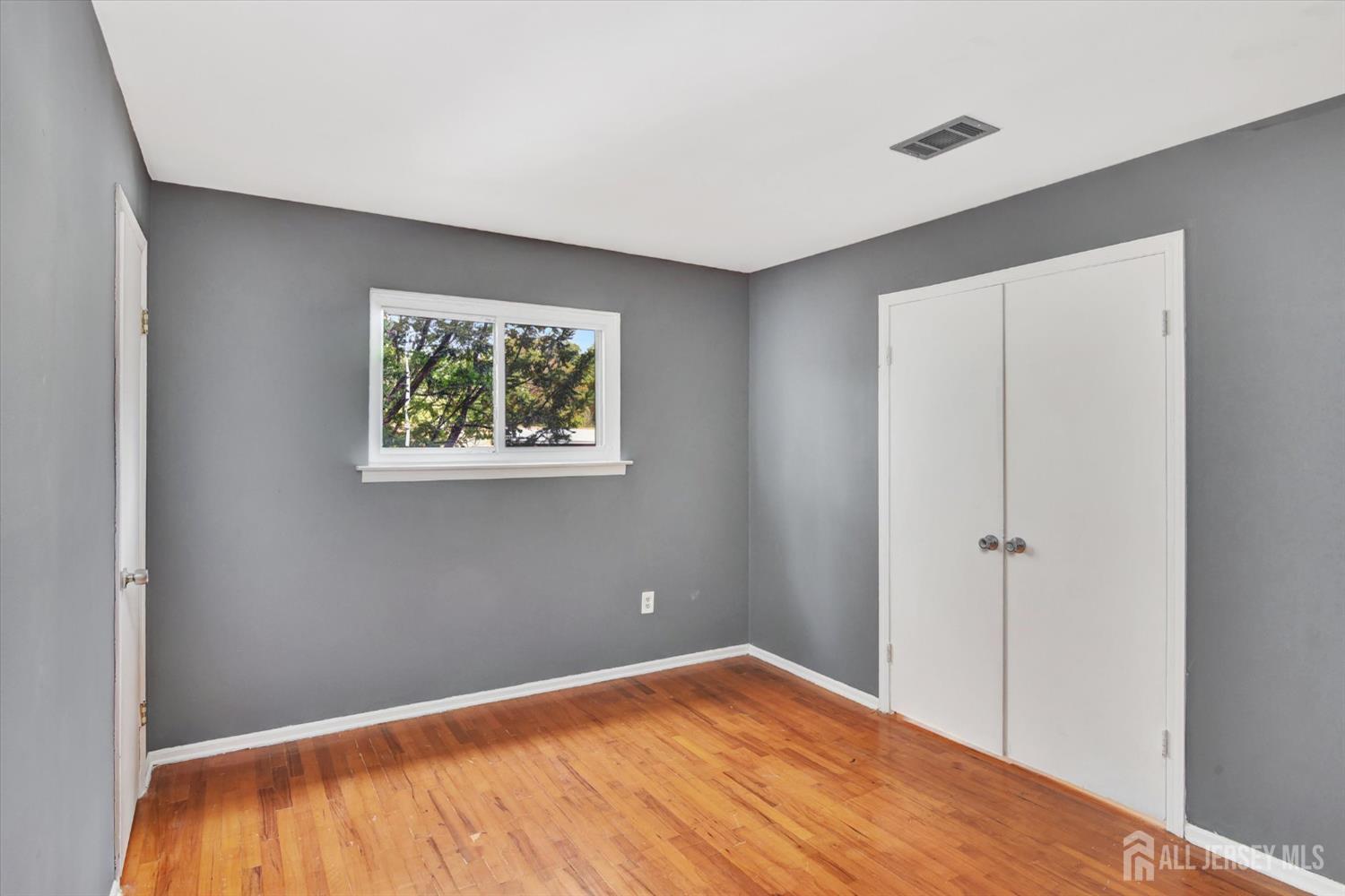 491 College Drive Edison, NJ 08817 - Photo 27 of 36