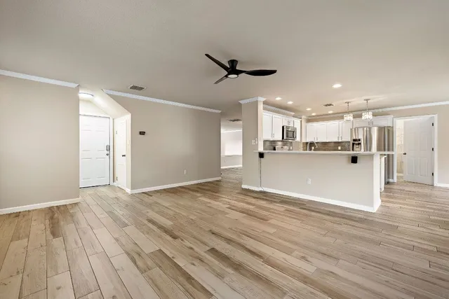 $2,900 | 3809 Tailfeather Drive, Round Rock, TX 78681