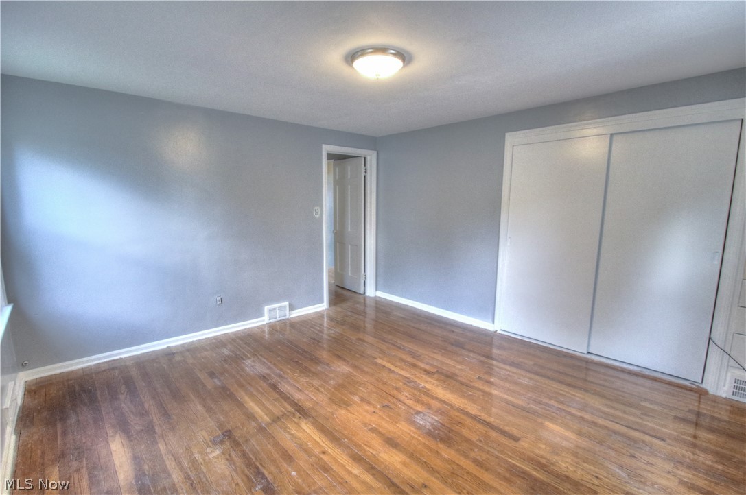 860 Montford Road Cleveland Heights, OH 44121 - Photo 18 of 29
