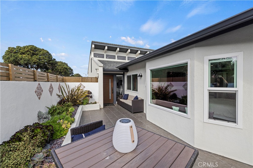 4577 Gateshead Oxnard, CA 93035 - Photo 11 of 47 Private side aptio