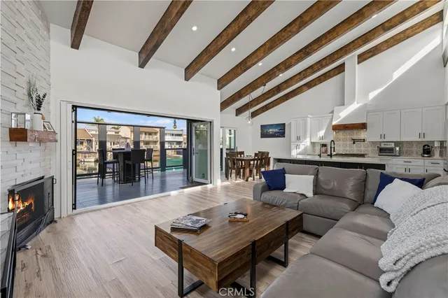 $1,864,000 | 4577 Gateshead, Oxnard, CA 93035