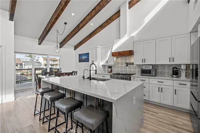 $1,864,000 | 4577 Gateshead, Oxnard, CA 93035