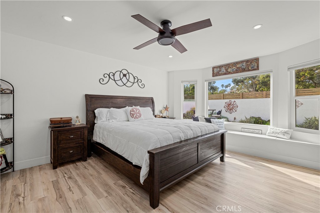 4577 Gateshead Oxnard, CA 93035 - Photo 40 of 47