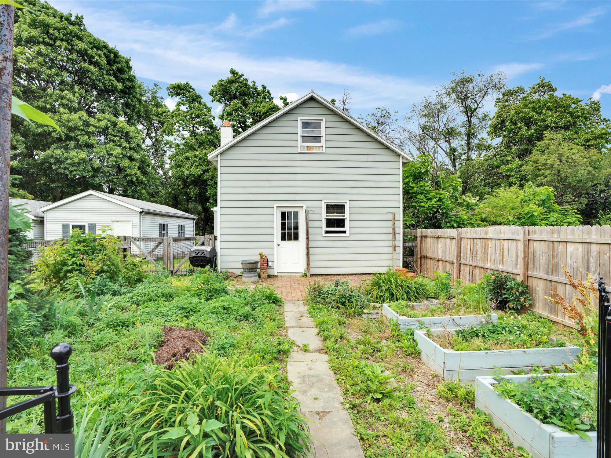 29 Cacoosing Avenue Reading, PA 19608 - Photo 26 of 31 Gallery Image 26