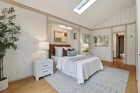 $2,750,000 | 16 Tynan Way, Portola Valley, CA 94028