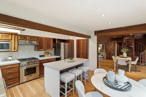 $2,750,000 | 16 Tynan Way, Portola Valley, CA 94028