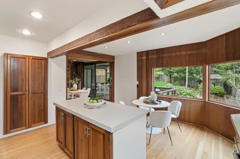 $2,750,000 | 16 Tynan Way, Portola Valley, CA 94028