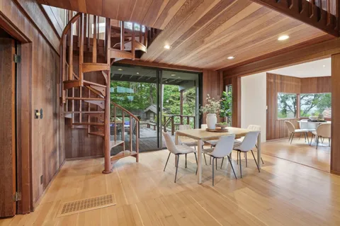 $2,750,000 | 16 Tynan Way, Portola Valley, CA 94028