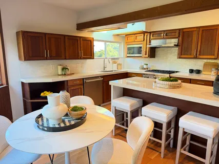 $2,750,000 | 16 Tynan Way, Portola Valley, CA 94028