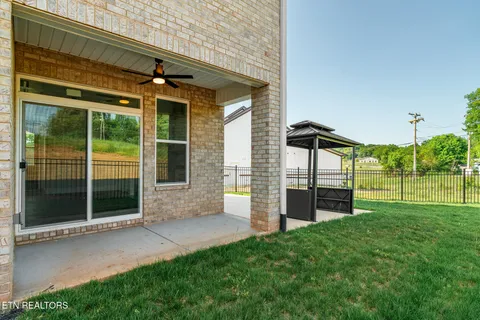 $650,000 | 5606 Belle Maison Lane, Knoxville, TN 37920