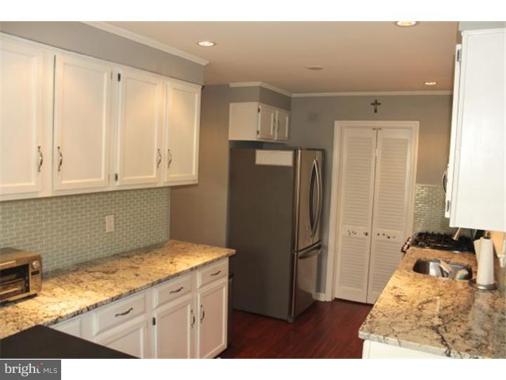 262 Bewley Road Haddon Township, NJ 08033 - Photo 8 of 23 Kitchen