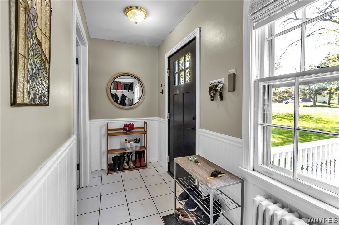 10056 Greiner Road Clarence, NY 14031 - Photo 4 of 45