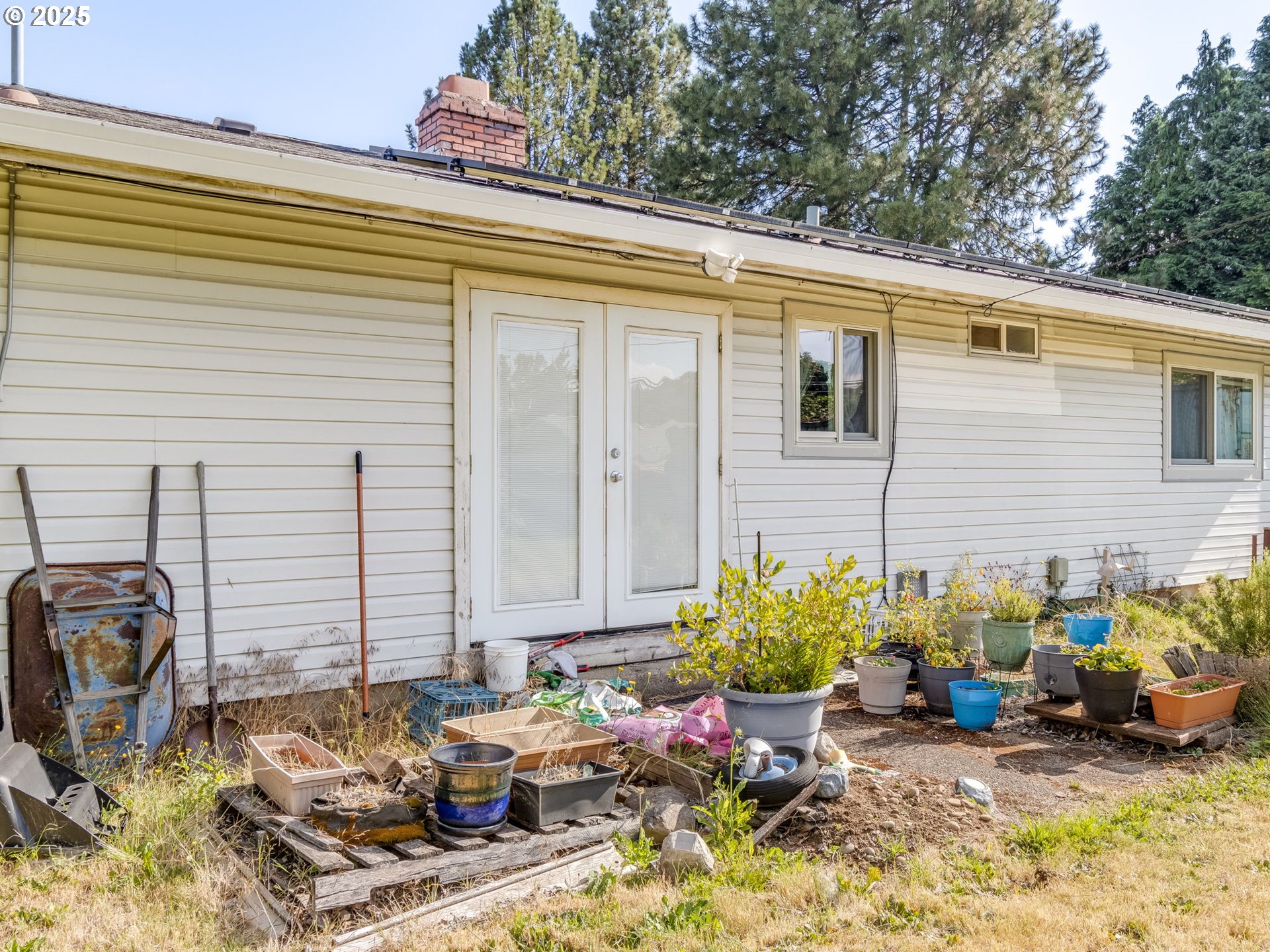 18010 Southeast Stephens Street Portland, OR 97233 - Photo 30 of 30 a front view of a house with patio