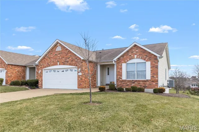 $375,000 | 2136 Farnsworth Drive, Unit D, O'Fallon, MO 63368