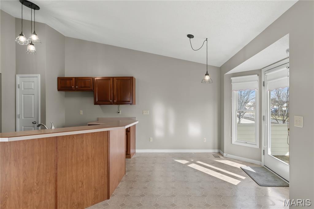 2136 Farnsworth Drive, Unit D O'Fallon, MO 63368 - Photo 9 of 31