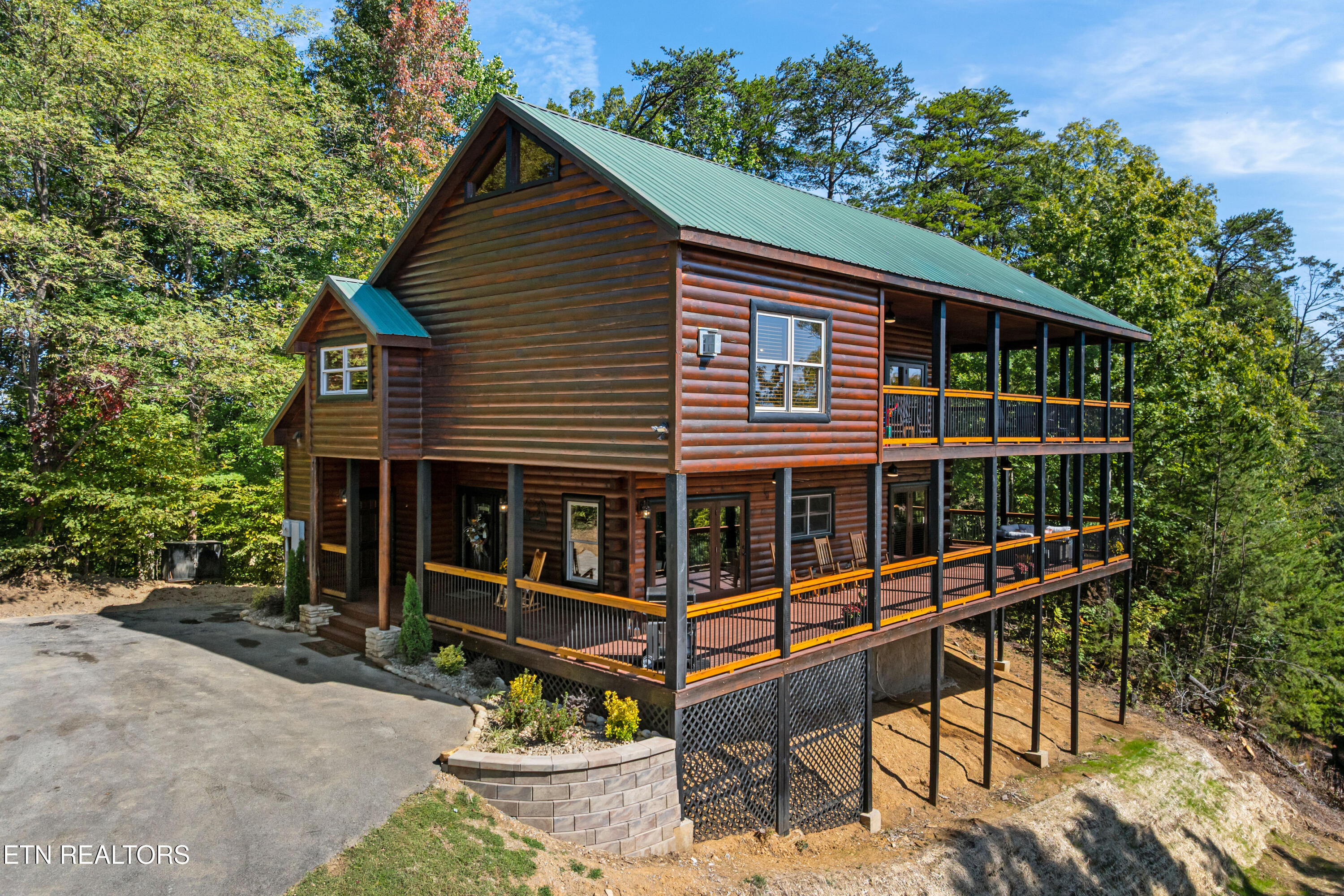 1854 Fantasy Way Sevierville, TN 37876 - Photo 11 of 59 soaring-ridge-3