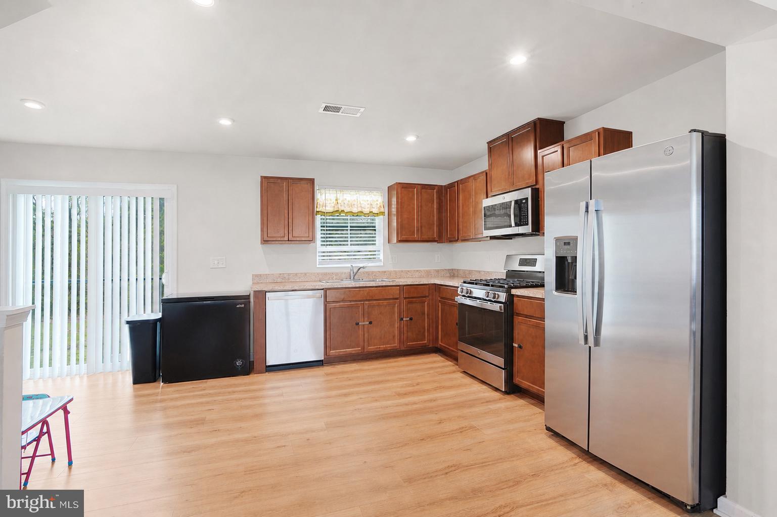 56 Rowand Way East Clementon, NJ 08021 - Photo 9 of 30