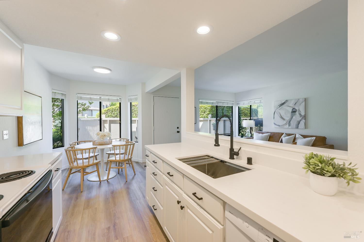 46 Dockside Circle San Rafael, CA 94903 - Photo 20 of 32