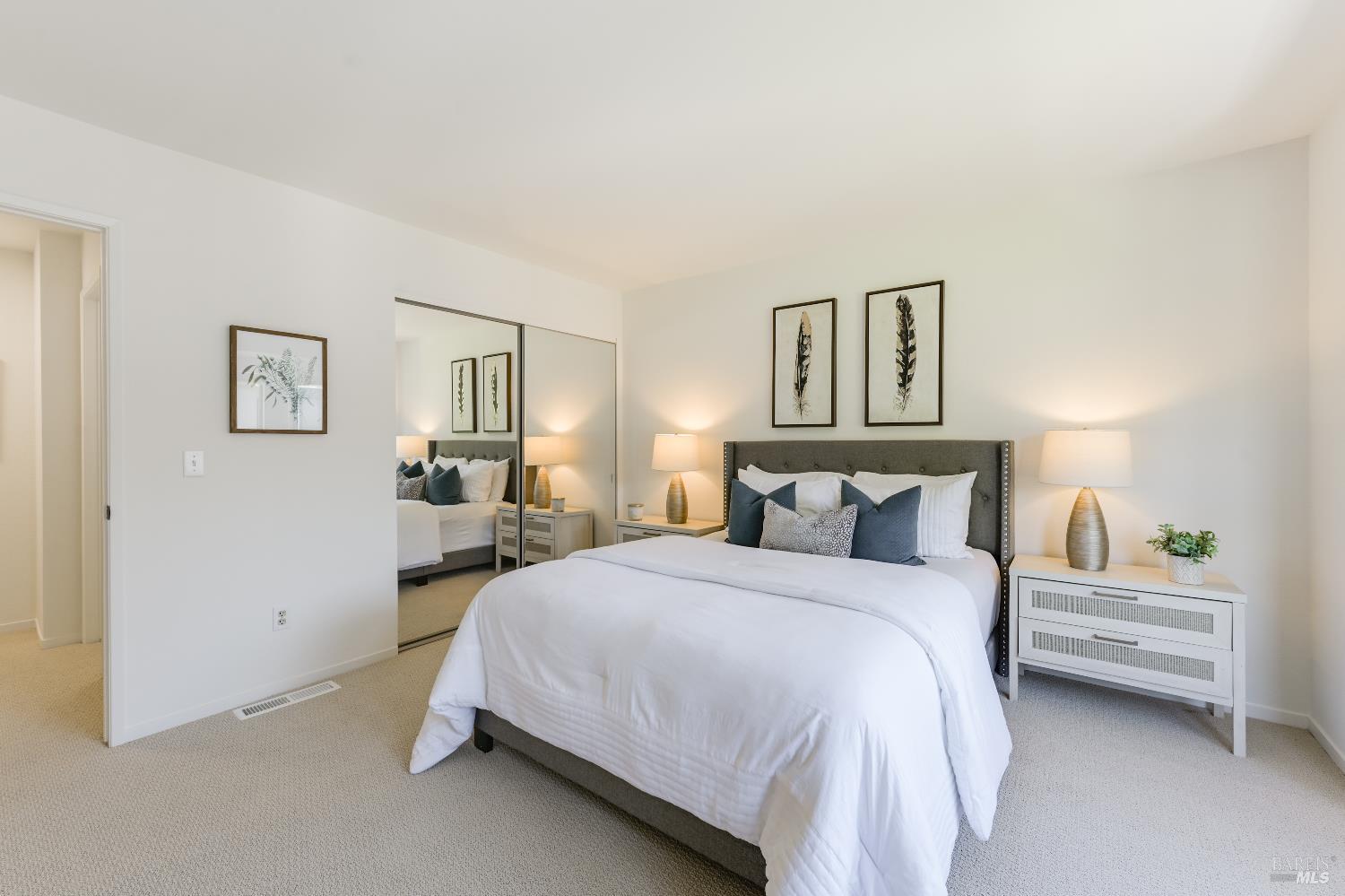 46 Dockside Circle San Rafael, CA 94903 - Photo 3 of 32